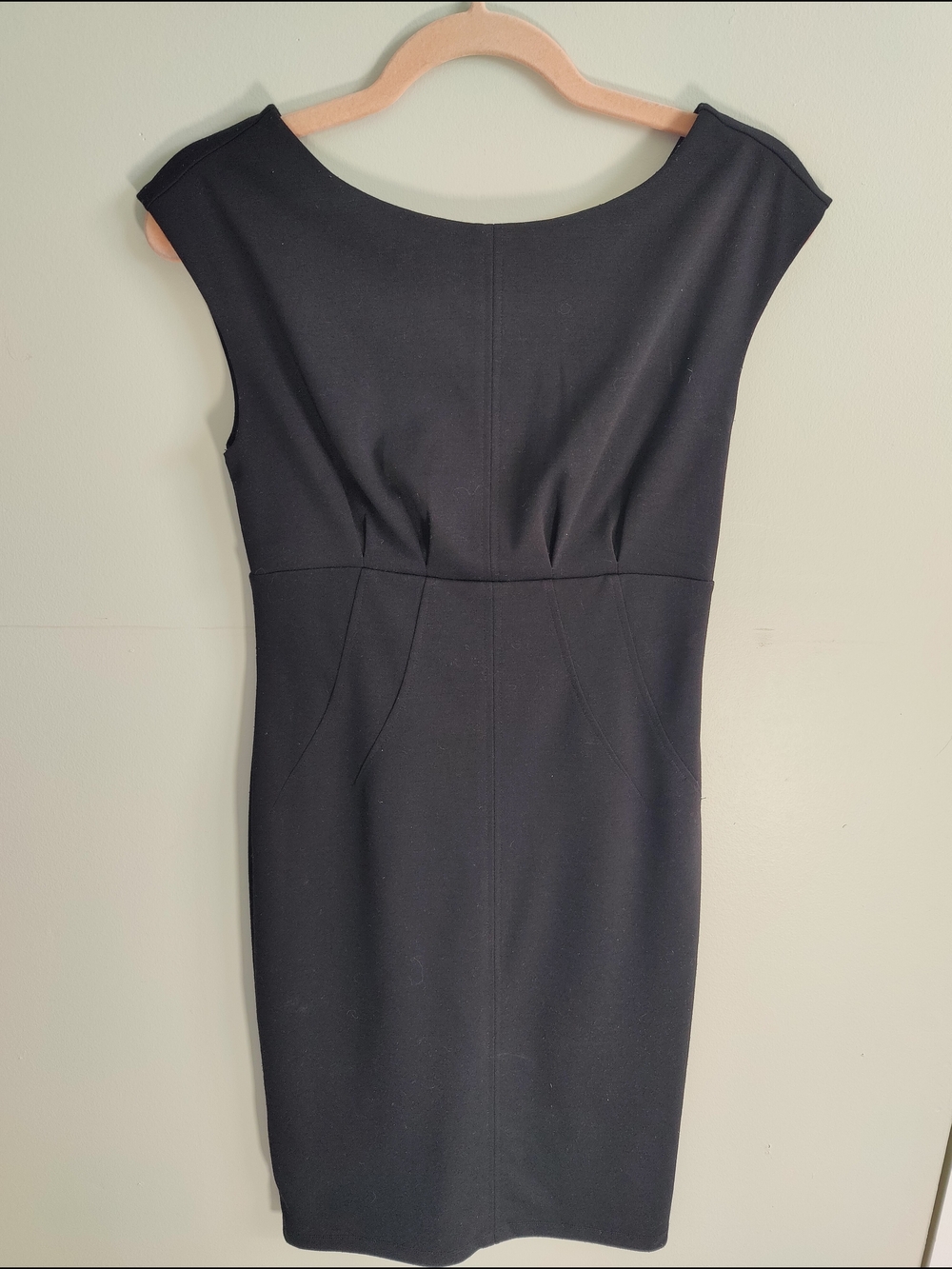 Suzy Shier little black dress size XS Empire waist and V detail for the back